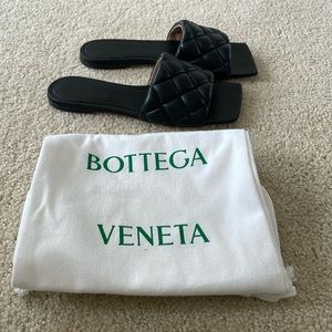 Bottega Veneta Black sandals 36.5